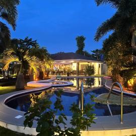 Alona Royal Palm Resort, hotel in Panglao