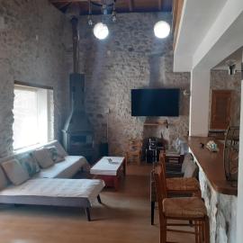 Tsitalia cottage house, khách sạn ở Leonidion
