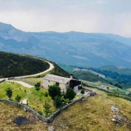 Tiñones cabaña pasiega