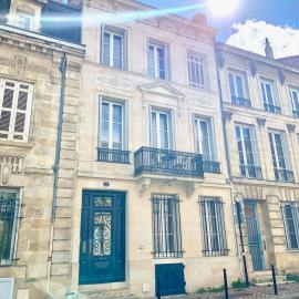 La Maison Galiène - Bed and Breakfast, hotel in Bordeaux