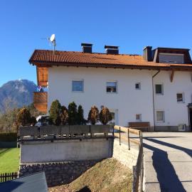 Ferienwohnung Lechner, hotel a Karres