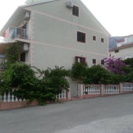 Apartments with parking space Orebic, Peljesac - 11834, Hotel in Orebić