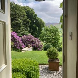 Plas yn Yale with mountain views from all windows
