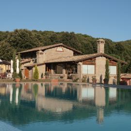 Residenza di Rocca Romana Holiday Home, hotel u gradu Trevinjano Romano