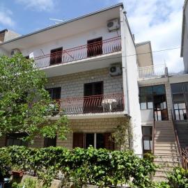 Apartments with parking space Makarska - 12211, Hotel in Makarska