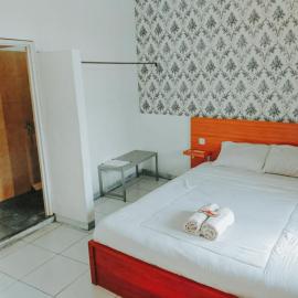 De Luck Homestay near Alun Alun Sidoarjo