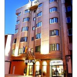 아란다데두에로에 위치한 호텔 Hotel Alisi