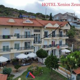 Xenios Zeus, хотел в Ираклица