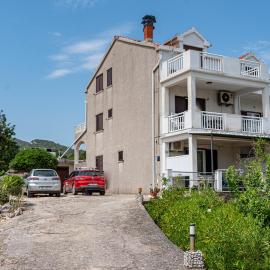 Apartments by the sea Kneza, Korcula - 10168
