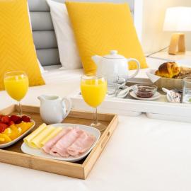 Villa Tavares Suítes, hotel u gradu 'Arouca'