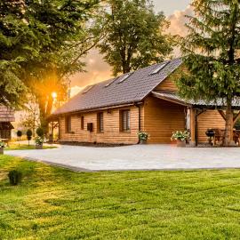 Zielone Wzgórze, hotel v destinaci Posadowa