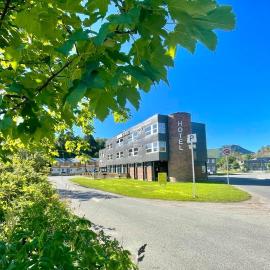 Marina Hotel Lofoten, hótel í Svolvær