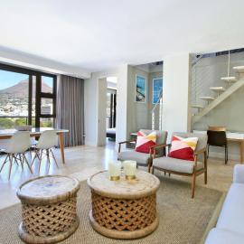 Family Apartment with superb Table Mountain Views, by ITC Hospitality, hotel a Città del Capo