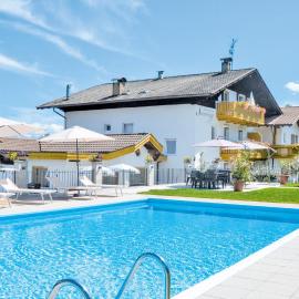 Residence Ferienwohnungen Sonnegg, Hotel in Völlan