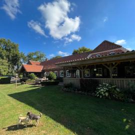 Familiehuis Boysen Bed&Breakfast، فندق في ريبي