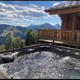 Chalet avec jacuzzi - 150 m des remontées