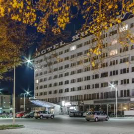 Viesnīca Hotel Kujawy pilsētā Vloclaveka