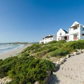 The Oystercatchers Haven at Paternoster: Paternoster şehrinde bir otel