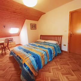 Alloggio Matrimoniale vicino Asiago (Roana), hotel em Roana
