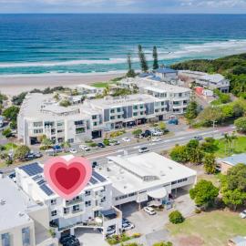 Caba Break Holiday Apartments, hotel i Cabarita Beach