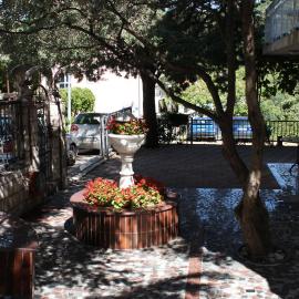 Apartments by the sea Podaca, Makarska - 2617, hotel in Podaca