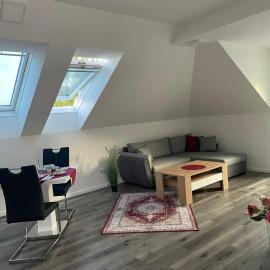 Sorinas Home - Comfortable Apartment near Graz - Free Parking