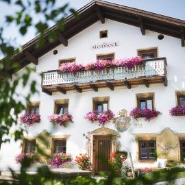 Pension der Steinbock, hotel em Sankt Anton am Arlberg