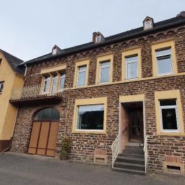 Ferienhaus im Moseltal, hotel in Bruttig-Fankel