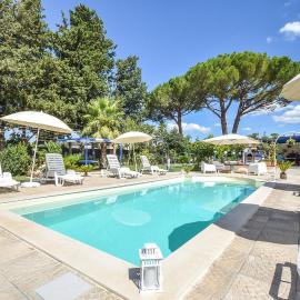 Beautiful Home In Chiaramonte Gulfi