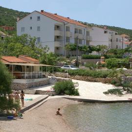 Apartments and rooms by the sea Vinjerac, Zadar - 3248, hotel a Vinjerac