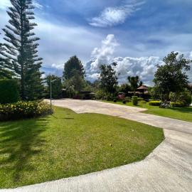 Pruksa View Homestay, ξενοδοχείο σε Ban Phu Hi