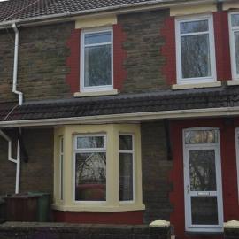 Entire 3 bedroom house near Caerphilly station, hotel Caerphillyben