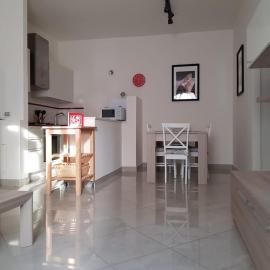 APPARTAMENTO CALETTA 2