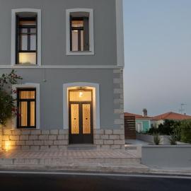 Villa Samos - Renovated stone villa with private pool- 2 min from the sea!