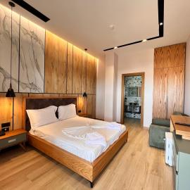 Happy Stay, hotel a Durrës