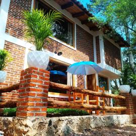 Cabaña para pareja en el bosque IB, hotel en Acaxochitlán