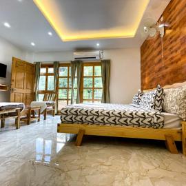 The Wild Yak, hotell i Mandi