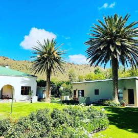 Travalia Guest Farm, hotel a Nelspoort