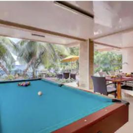 Tahiti beach house, Hotel in Arue