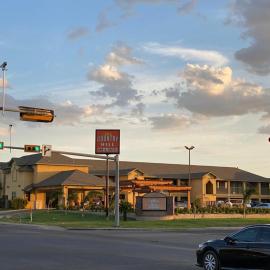 Country Hill Inn & Suite Eagle Pass, hotel Eagle Passban