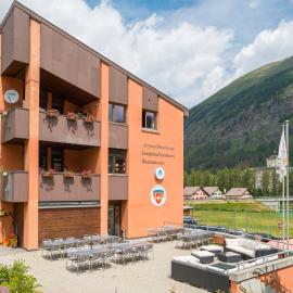 Pontresina Youth Hostel, hotel u gradu 'Pontresina'