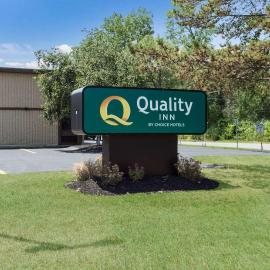 Quality Inn Albany Colonie, hotel v destinácii Albany