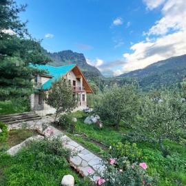 Molly's Cottage, хотел в Манали