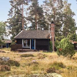 4 Bedroom Cozy Home In Åkersberga: Åkersberga şehrinde bir otel