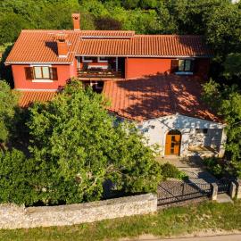 Family-friendly apartments with swimming pool Krnica, Marcana - 7357, Hotel in Krnica