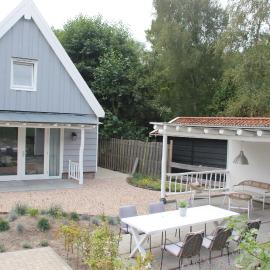 Lodge21Ouddorp, hotel di Ouddorp