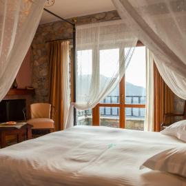 Karyatis Resort, hotel sa Synikia Mesi Trikalon