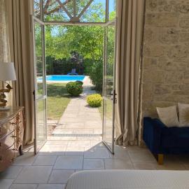 Jas de Berrias location de charme avec piscine