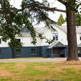 The Charlton Boutique Hotel, khách sạn ở Cheltenham