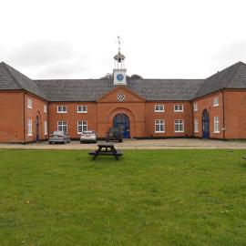The Stables, hotel a Sotherton